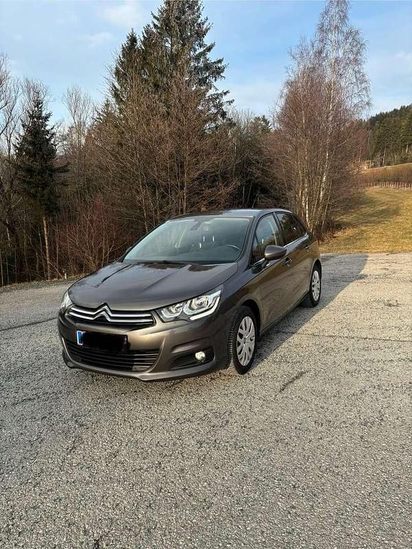 Schwarz Gebraucht 2018 Citroën C4 Limousine | € 8.000 (Fairer Preis) - Bild 1/4