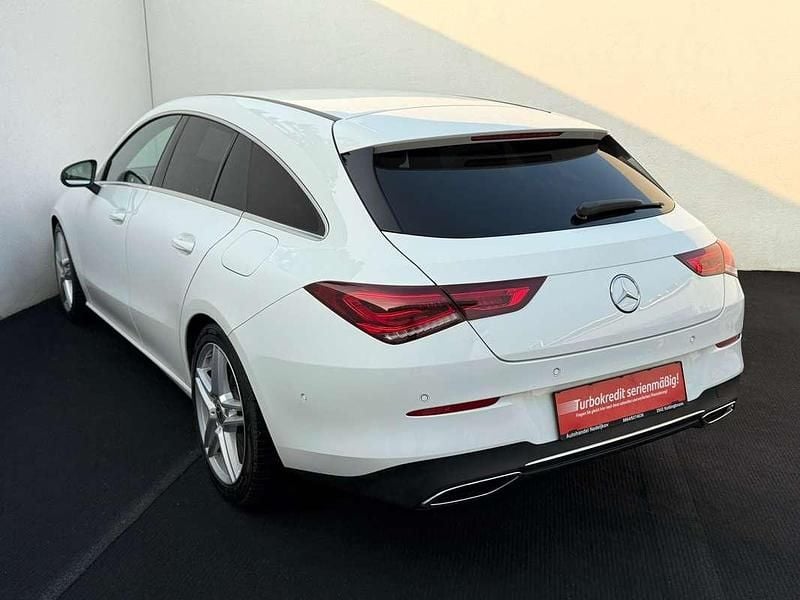 Gebraucht Mercedes CLA200 Shooting Brake 150 PS (110 kW) 2020 Weiß Kombi