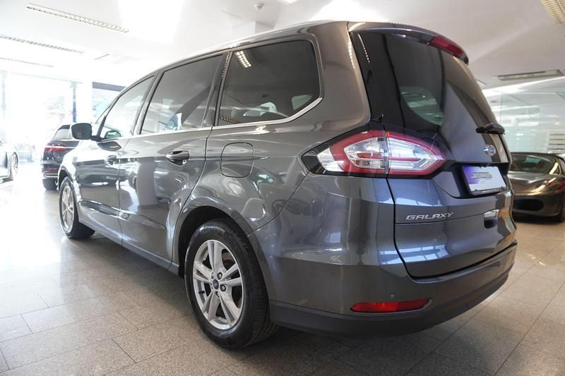 Gebraucht Ford Galaxy S 190 PS (139 kW) 2023 Grau Van / Kleinbus