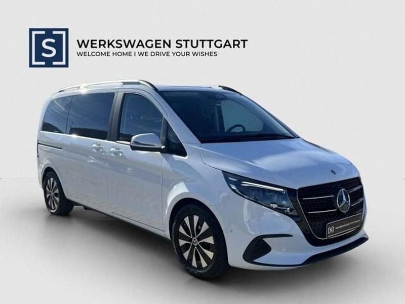 Gebraucht Mercedes V300 Style 237 PS (174 kW) 2025 Weiß Van / Kleinbus