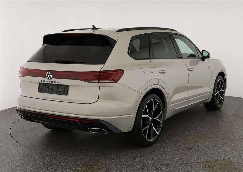 Neu VW Touareg R-line 286 PS (210 kW) 2025 Beige SUV