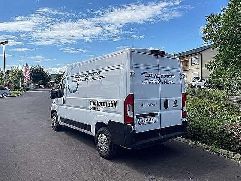 Gebraucht Fiat E-Ducato 88 kW (120 PS) 2021 Weiß Limousine
