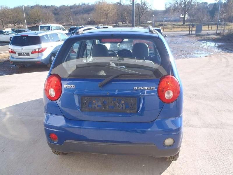 Gebraucht Chevrolet Matiz 65 PS (47 kW) 2009 Blau Kleinwagen