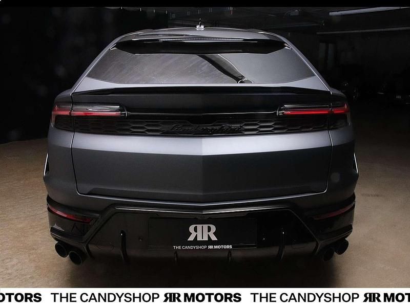 Neu Lamborghini Urus 799 PS (587 kW) 2025 Grau SUV
