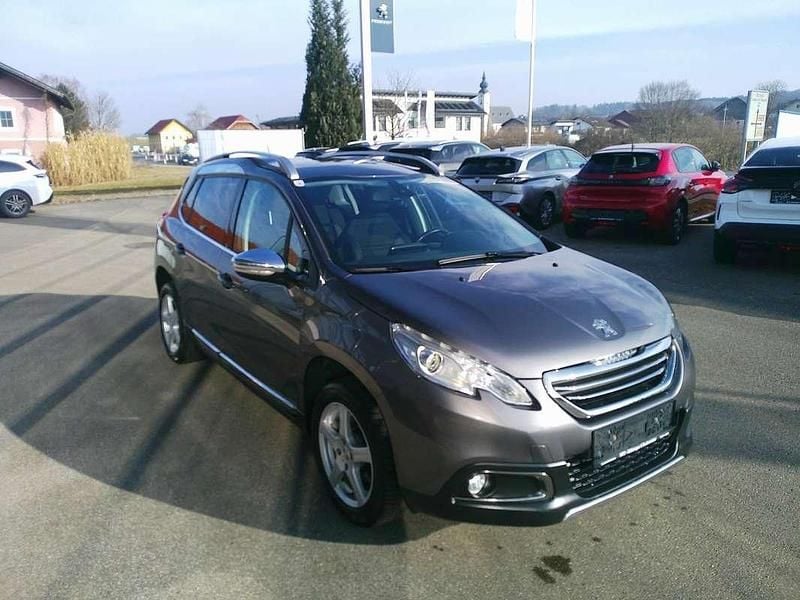 Gebraucht Peugeot 2008 Allure 120 PS (88 kW) 2015 SUV