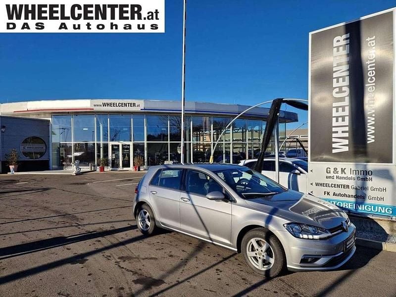 Gebraucht VW Golf VII 86 PS (63 kW) 2017 Grau Kleinwagen