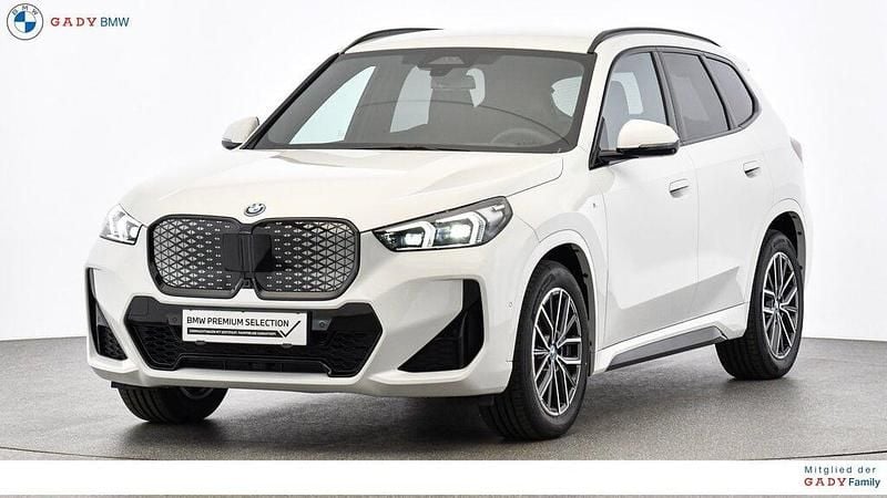 Alpinweiß Gebraucht 2024 BMW iX1 M Sport SUV | € 40.888 (Superpreis) - Bild 1/1