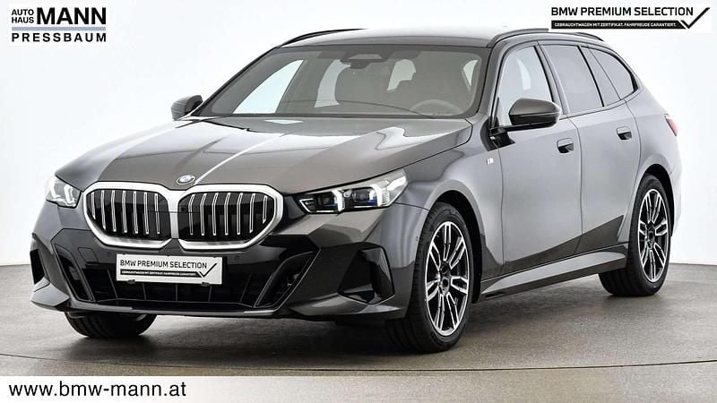 Gebraucht BMW 520 M Sport 197 PS (144 kW) 2025 Grau Kombi