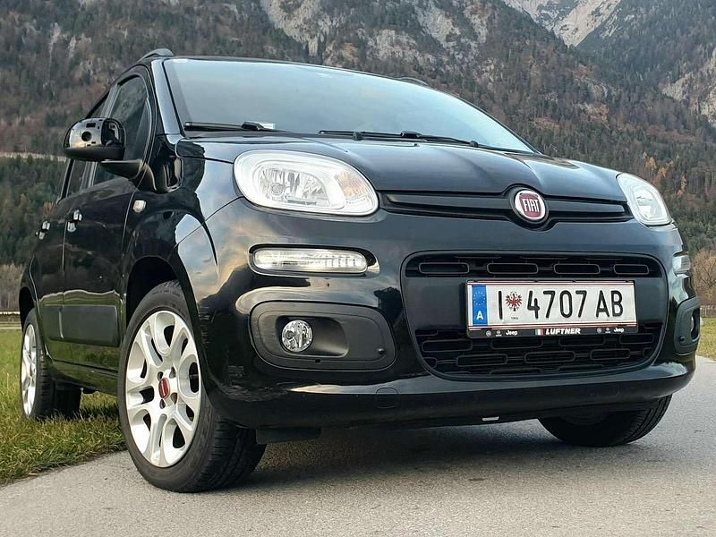 Schwarz Gebraucht 2016 Fiat Panda Lounge Limousine | € 8.490 (Teuer) - Bild 1/4