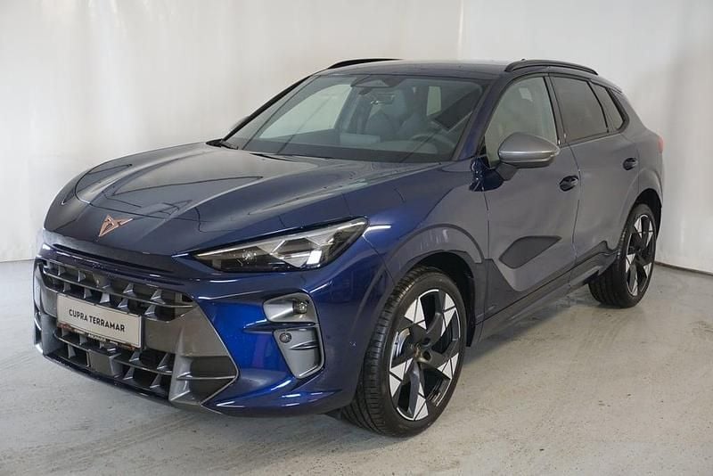 Neu Cupra Terramar 150 PS (110 kW) 2026 Dunkelblau  metallic SUV