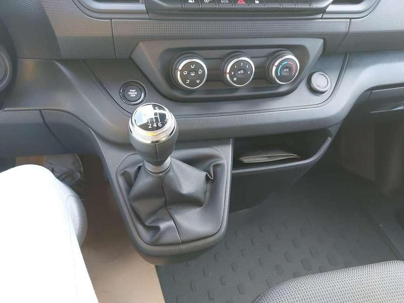 Neu Renault Trafic 131 PS (96 kW) 2025 Weiß Van / Kleinbus