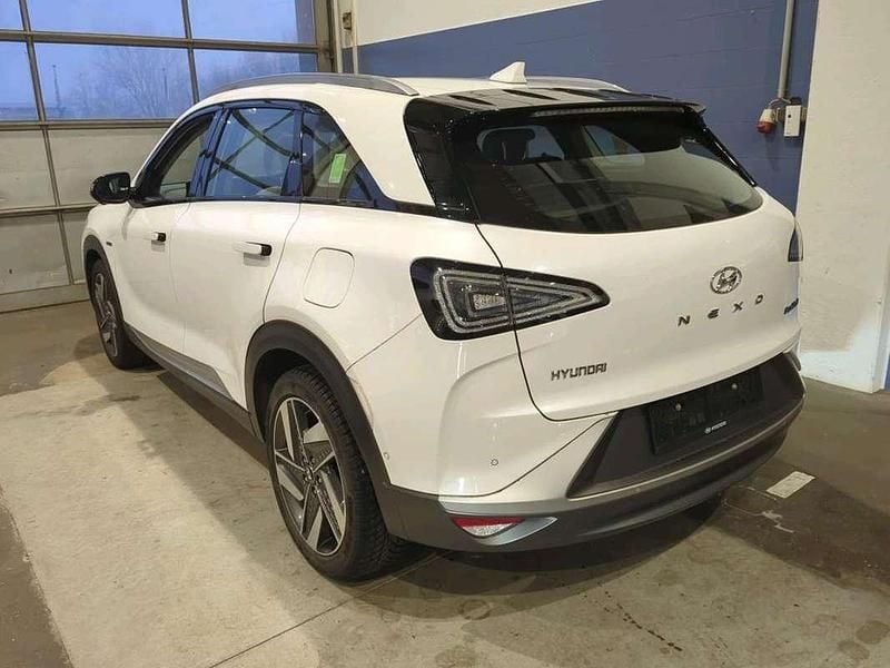 Gebraucht Hyundai Nexo 163 PS (119 kW) 2019 Weiss  normal SUV
