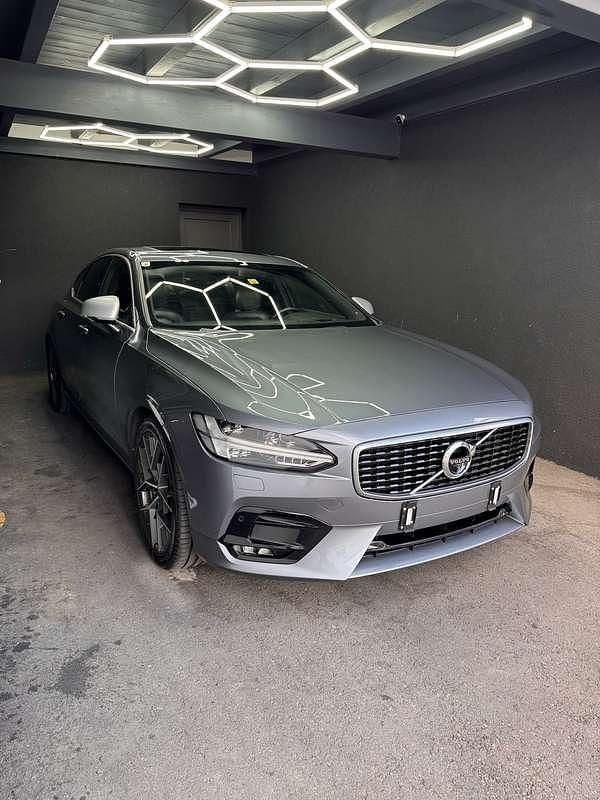 Gebraucht Volvo S90 Inscription 190 PS (139 kW) 2018 Limousine