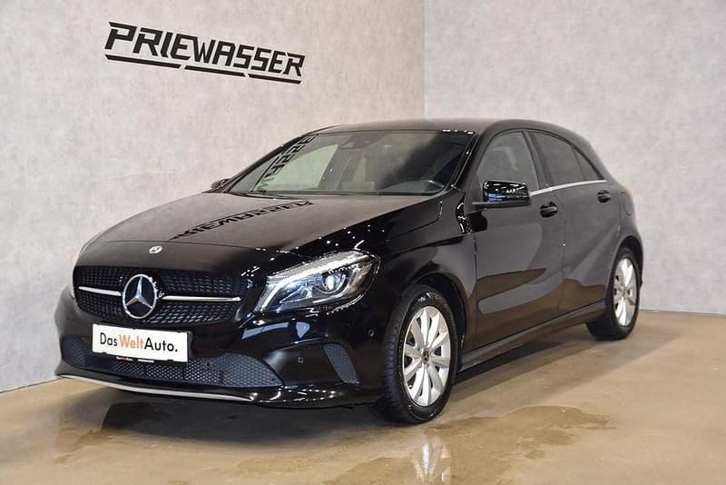 Gebraucht Mercedes A180 109 PS (80 kW) 2017 Schwarz normal