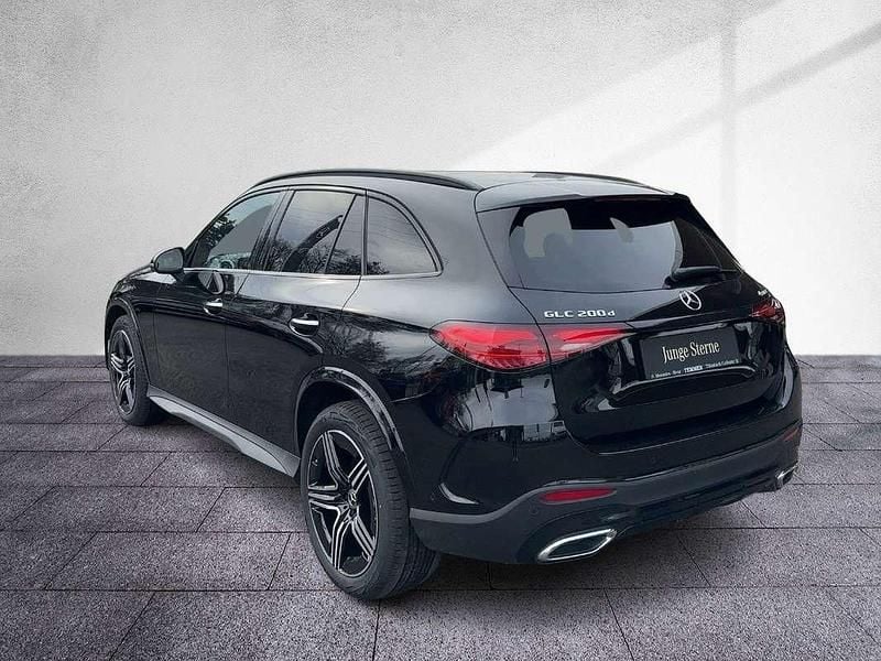 Gebraucht Mercedes GLC200 AMG line 197 PS (144 kW) 2025 Schwarz SUV