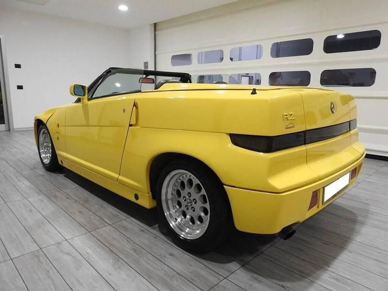 Gebraucht Alfa Romeo SZ/RZ 207 PS (152 kW) 1995 Gelb Cabrio