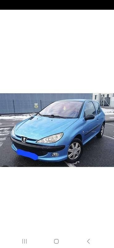 Gebraucht 2000 Peugeot 206 Limousine | € 600 - Bild 1/4