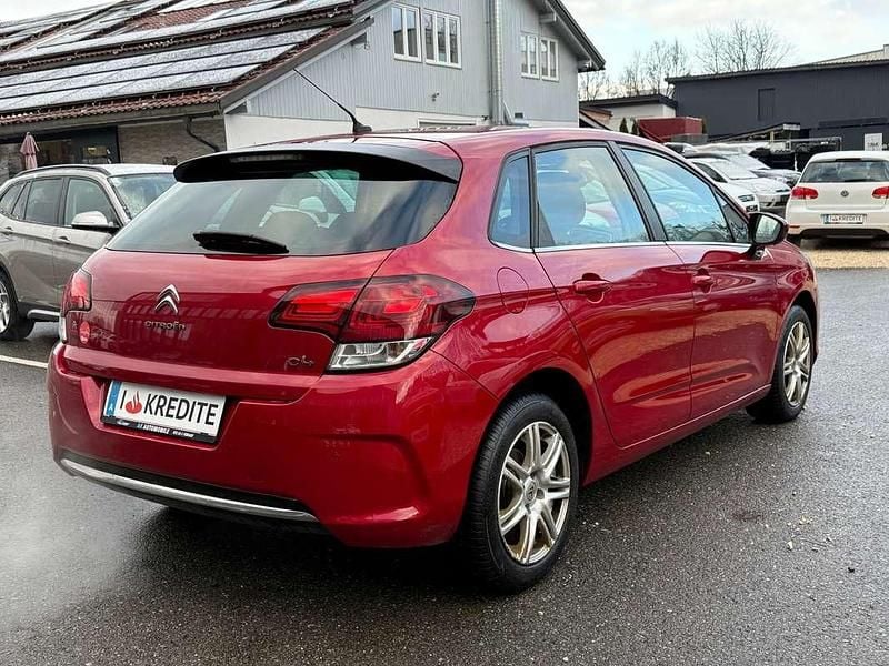 Gebraucht Citroën C4 Live 110 PS (80 kW) 2016 Rot Limousine