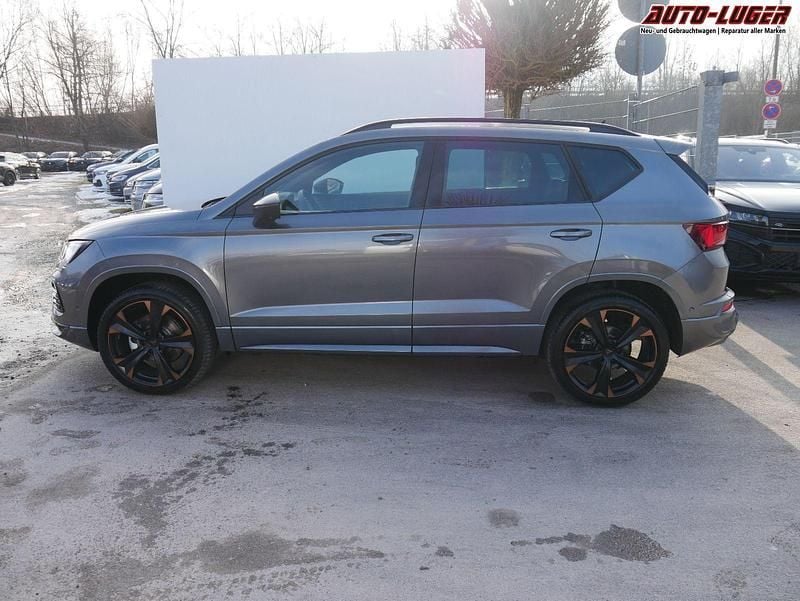 Neu Cupra Ateca 2025 Graphite grau metallic SUV