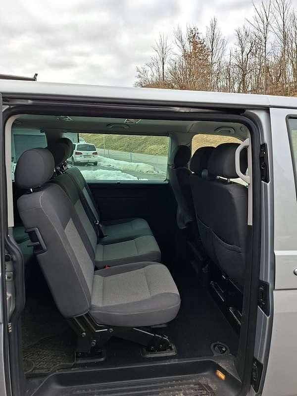 Gebraucht VW T5 Comfortline 140 PS (102 kW) 2012 Silber Van