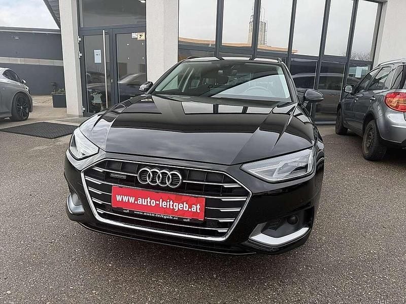 Gebraucht Audi A4 Advanced 190 PS (139 kW) 2020 Schwarz Kombi