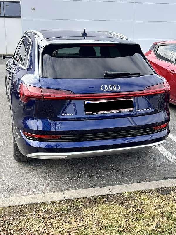 Gebraucht Audi e-tron S-Line 230 kW (313 PS) 2020 SUV