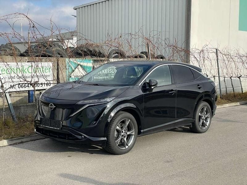 Gebraucht Nissan Ariya Basis 160 kW (218 PS) 2023 Schwarz SUV