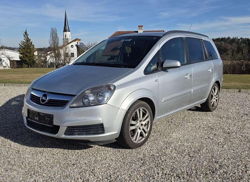Gebraucht Opel Zafira 120 PS (88 kW) 2006 Silber Van / Kleinbus