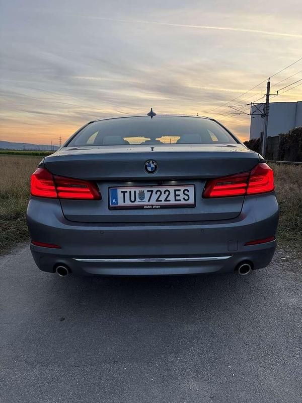 Gebraucht 2018 BMW 530 Luxury Line Limousine | € 29.999 (Guter Preis) - Bild 1/4