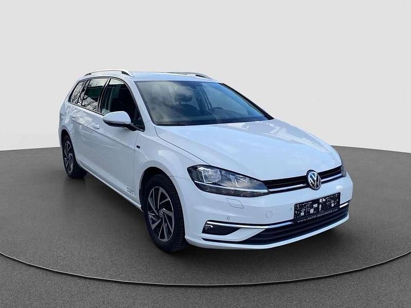 Gebraucht VW Golf VII Comfortline 116 PS (85 kW) 2018 Weiß Kombi