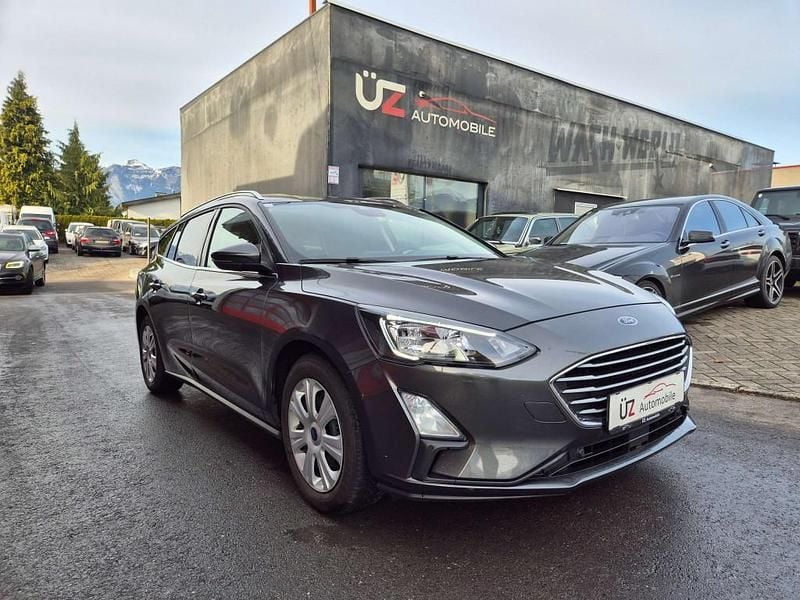 Gebraucht Ford Focus 101 PS (74 kW) 2021 Grau Kombi
