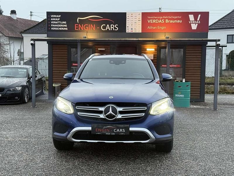 Gebraucht Mercedes GLC220 170 PS (125 kW) 2018 Blau SUV