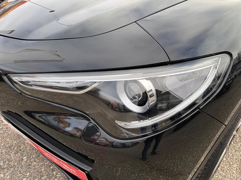 Gebraucht Alfa Romeo Stelvio Tech Edition 280 PS (205 kW) 2019 Schwarz SUV