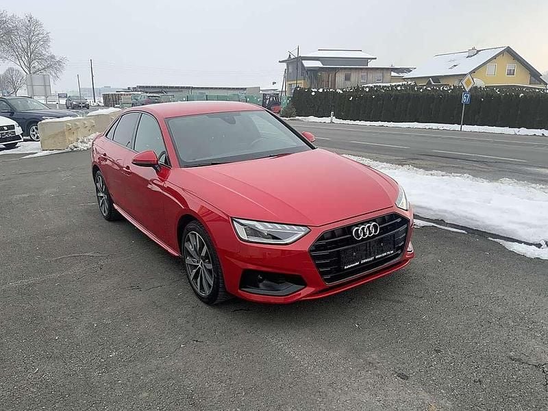Gebraucht Audi A4 190 PS (139 kW) 2020 Rot Limousine