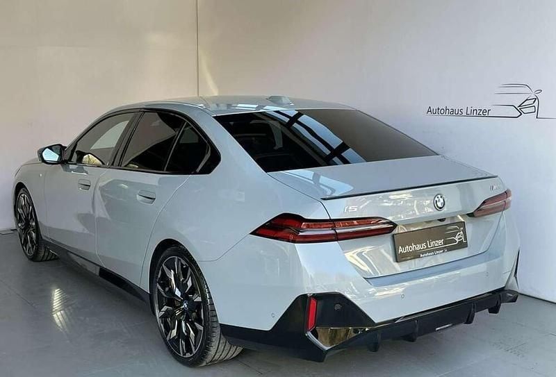 Gebraucht BMW i5 Comfort Edition 442 kW (601 PS) 2023 Grau Limousine