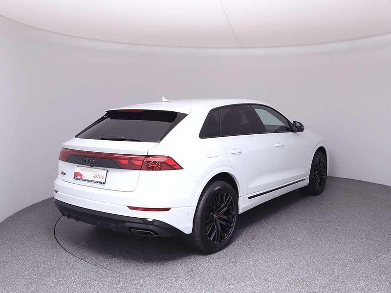 Gebraucht Audi Q8 340 PS (250 kW) 2024 Weiß SUV