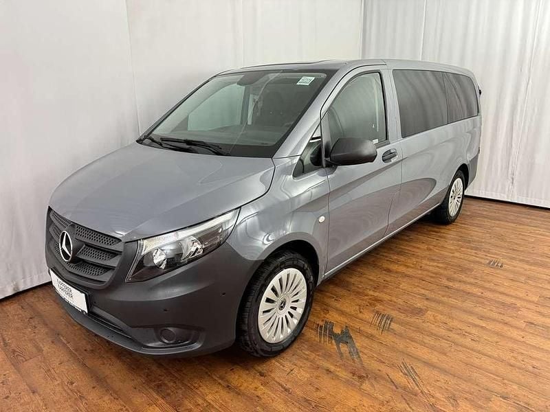 Gebraucht Mercedes Vito 163 PS (119 kW) 2024 Grau Van