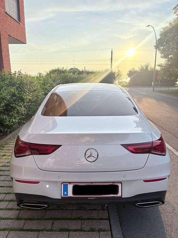 Gebraucht Mercedes CLA200 150 PS (110 kW) 2022 Weiß Coupé