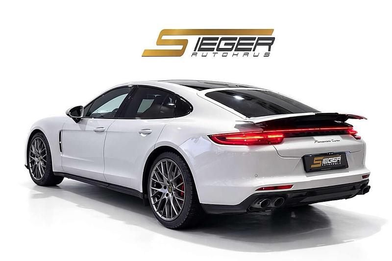Gebraucht Porsche Panamera Turbo 549 PS (403 kW) 2018 Weiß Limousine