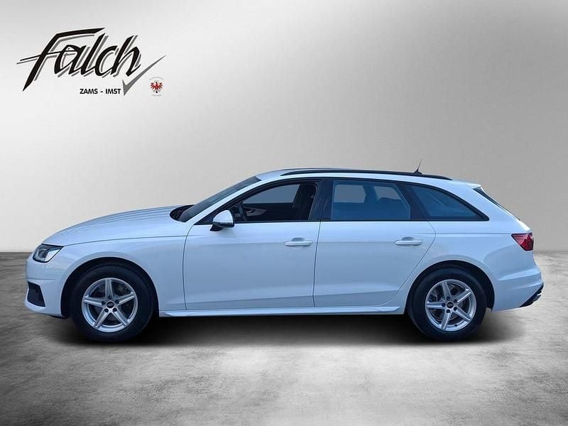Gebraucht Audi A4 Design 163 PS (119 kW) 2022 Weiss  metallic Kombi