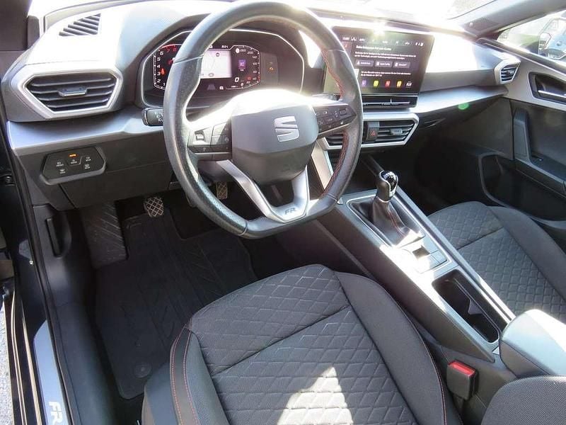 Gebraucht Seat Leon FR 131 PS (96 kW) 2021 Dunkelgrau  metallicperleffekt Kombi