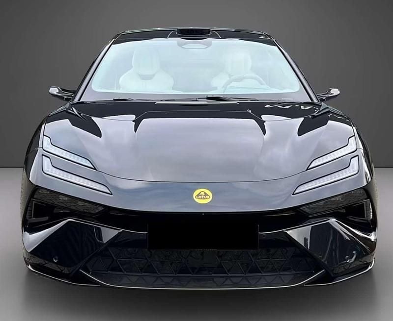 Schwarz Gebraucht 2024 Lotus Emeya Kleinwagen | € 99.900 - Bild 1/4