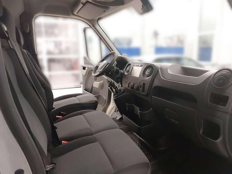 Gebraucht Renault Master 145 PS (106 kW) 2017 Silber Van