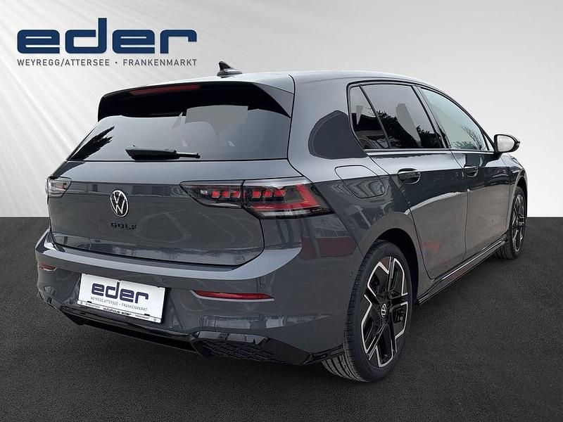 Neu VW Golf VIII Sport 116 PS (85 kW) 2026 Mittelgrau  metallic Limousine