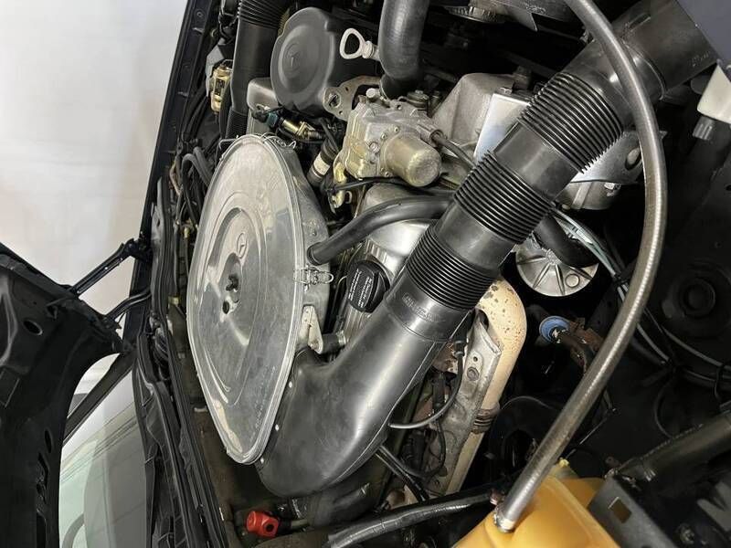 Gebraucht Mercedes 560 300 PS (220 kW) 1990 Blau Coupé