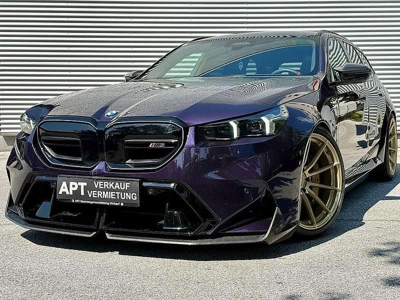 Schwarz Gebraucht 2025 BMW M5 Kombi | € 139.900 - Bild 1/4