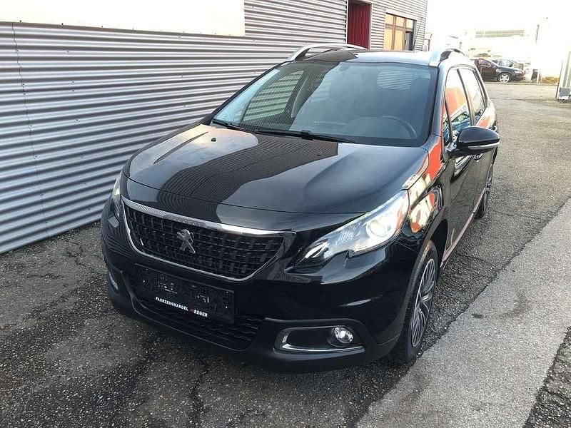 Gebraucht Peugeot 2008 83 PS (61 kW) 2018 Schwarz SUV