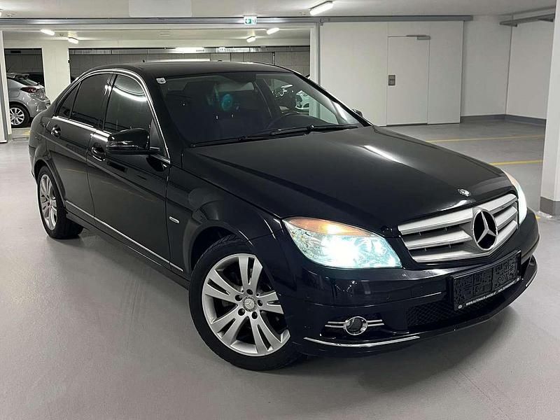 Schwarz Gebraucht 2008 Mercedes C200 Avantgarde Limousine | € 7.600 (Fairer Preis) - Bild 1/4