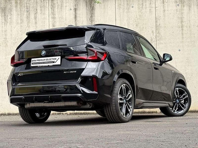 Gebraucht BMW X1 Shadowline 150 PS (110 kW) 2025 Saphirschwarz SUV