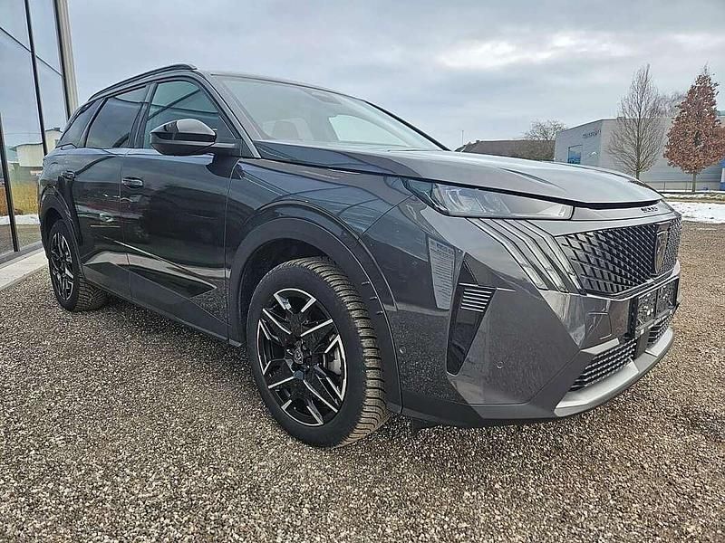 Gebraucht Peugeot 5008 136 PS (100 kW) 2025 Grau SUV